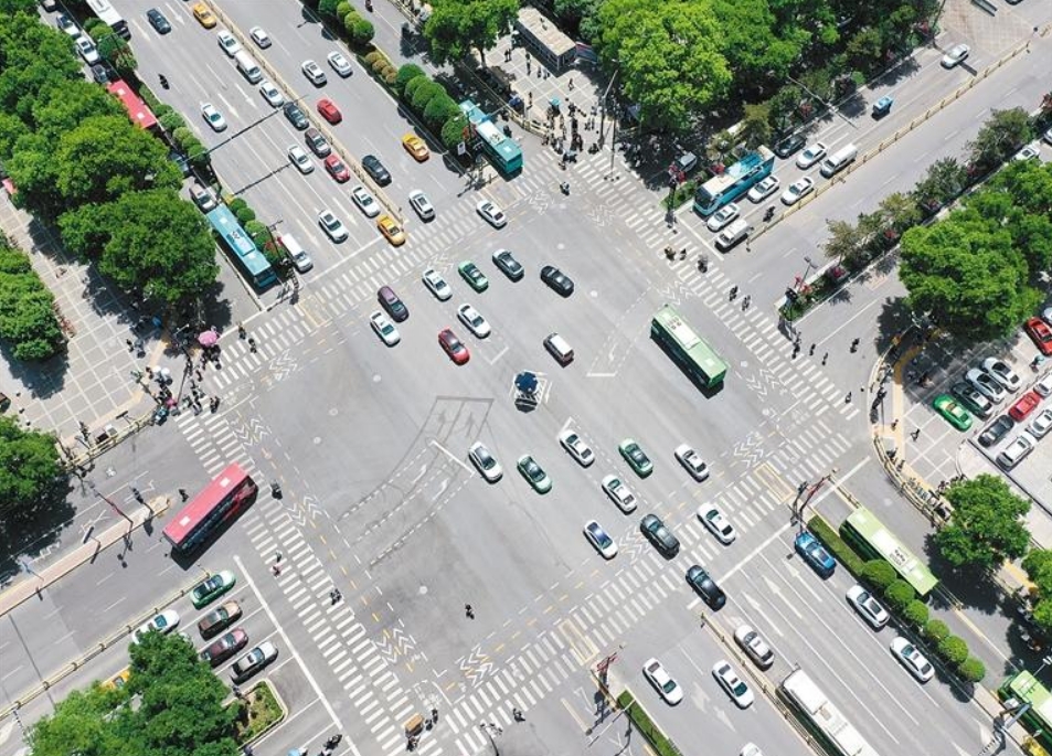 西安：將啟用“網(wǎng)約車識別碼” 無碼為非法營運_網(wǎng)約車牌照_網(wǎng)約車牌照申請_網(wǎng)約車平臺